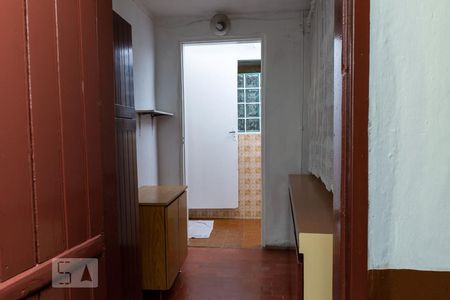 Casa à venda com 110m², 2 quartos e 2 vagasDespensa