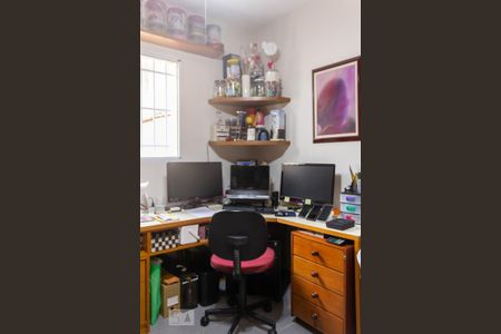 Casa à venda com 195m², 3 quartos e 3 vagas Casa à venda com 195m², 3 quartos e 3 vagasSuíte 2