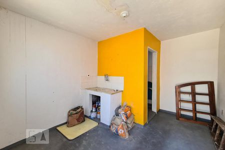Casa à venda com 252m², 5 quartos e 3 vagas Casa à venda com 252m², 5 quartos e 3 vagasKitnet - Sala/Quarto/Cozinha