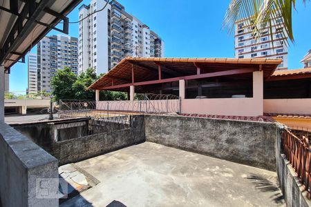 Casa à venda com 252m², 5 quartos e 3 vagas Casa à venda com 252m², 5 quartos e 3 vagasTerraço
