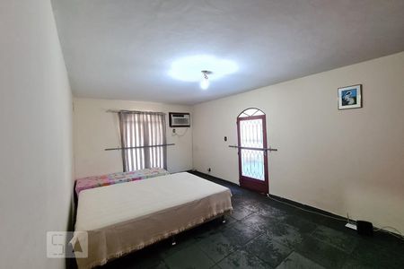 Casa à venda com 252m², 5 quartos e 3 vagas Casa à venda com 252m², 5 quartos e 3 vagasQuarto 2