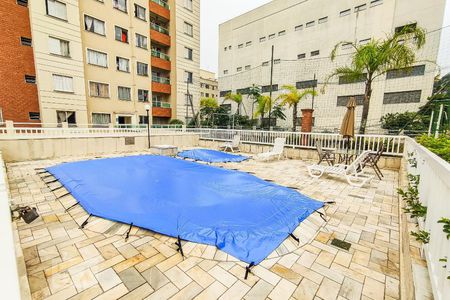 Apartamento à venda com 47m², 2 quartos e 2 vagasÁrea Comum - Piscina