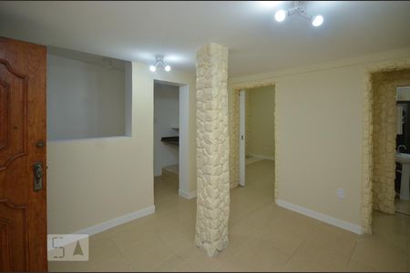 Sala de apartamento para alugar com 2 quartos, 60m² em Icaraí, Niterói