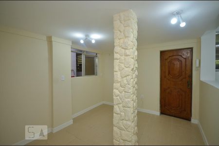 Sala de apartamento para alugar com 2 quartos, 60m² em Icaraí, Niterói