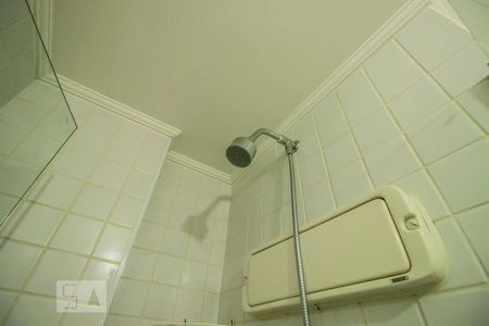 Apartamento para alugar com 55m², 2 quartos e 1 vaga Apartamento para alugar com 55m², 2 quartos e 1 vagaBanheiro da Suíte