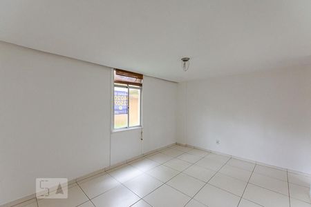 Sala (Plaquinha Quinto Andar) de apartamento à venda com 2 quartos, 45m² em Fátima, Niterói