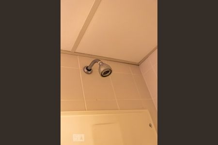 Studio à venda com 32m², 1 quarto e 1 vaga Studio à venda com 32m², 1 quarto e 1 vagaChuveiro