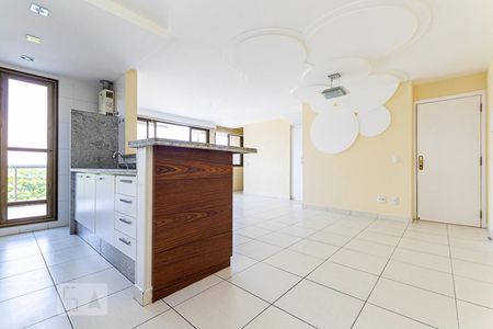 Sala de apartamento para alugar com 2 quartos, 114m² em Charitas, Niterói