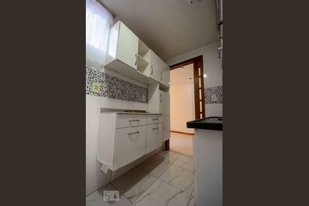 Apartamento para alugar com 43m², 1 quarto e 1 vagaCozinha - Armários