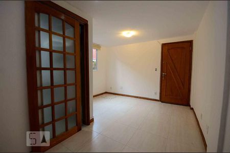 SALA de apartamento para alugar com 1 quarto, 43m² em Cocotá, Rio de Janeiro