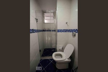 Banheiro de apartamento para alugar com 1 quarto, 43m² em Cocotá, Rio de Janeiro