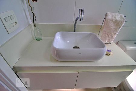 Apartamento para alugar com 57m², 2 quartos e 1 vagaBanheiro da Suíte