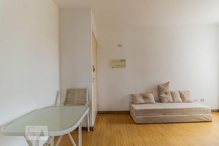 Sala de apartamento para alugar com 2 quartos, 47m² em Cidade Luz, São Paulo
