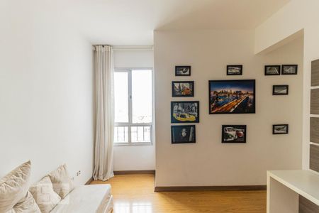 Sala de apartamento para alugar com 2 quartos, 47m² em Cidade Luz, São Paulo
