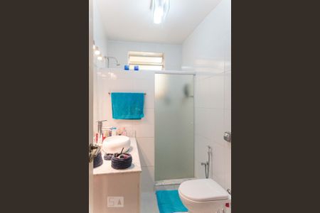 Apartamento à venda com 107m², 3 quartos e sem vaga Apartamento à venda com 107m², 3 quartos e sem vagaBanheiro