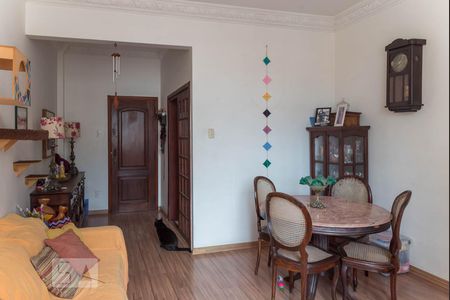 Sala  de apartamento à venda com 3 quartos, 107m² em Grajaú, Rio de Janeiro