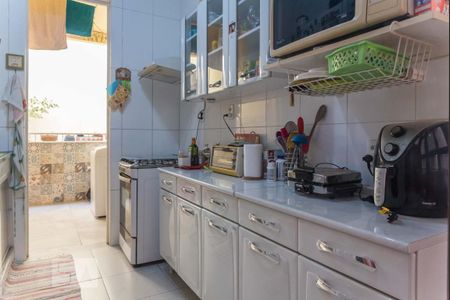 Apartamento à venda com 107m², 3 quartos e sem vaga Apartamento à venda com 107m², 3 quartos e sem vagaCozinha