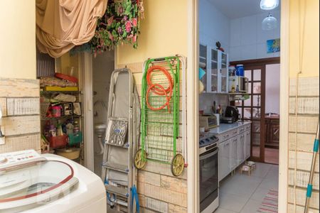 Apartamento à venda com 107m², 3 quartos e sem vaga Apartamento à venda com 107m², 3 quartos e sem vagaÁrea de Serviço