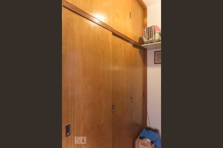 Apartamento à venda com 107m², 3 quartos e sem vaga Apartamento à venda com 107m², 3 quartos e sem vagaQuarto revertido - Escritório