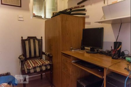 Apartamento à venda com 107m², 3 quartos e sem vaga Apartamento à venda com 107m², 3 quartos e sem vagaQuarto revertido - Escritório