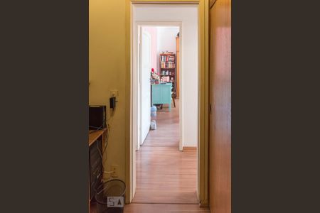 Apartamento à venda com 107m², 3 quartos e sem vaga Apartamento à venda com 107m², 3 quartos e sem vagaQuarto revertido - Escritório