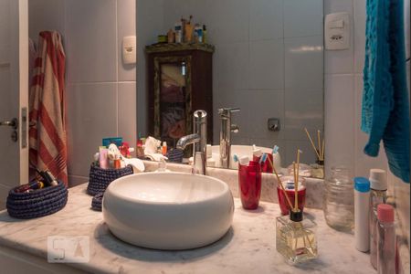 Apartamento à venda com 107m², 3 quartos e sem vaga Apartamento à venda com 107m², 3 quartos e sem vagaBanheiro - Pia