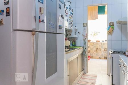 Apartamento à venda com 107m², 3 quartos e sem vaga Apartamento à venda com 107m², 3 quartos e sem vagaCozinha
