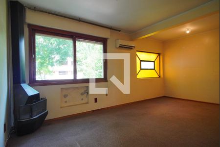 Sala de apartamento para alugar com 4 quartos, 110m² em Petrópolis, Porto Alegre