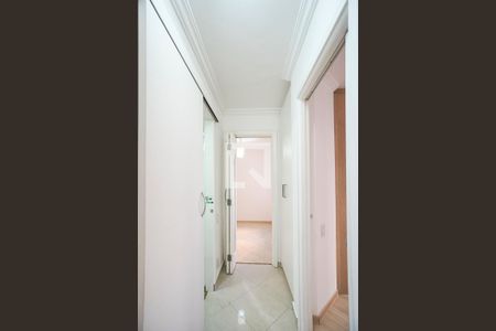Apartamento para alugar com 64m², 3 quartos e 1 vaga Apartamento para alugar com 64m², 3 quartos e 1 vagaCorredor dos quartos