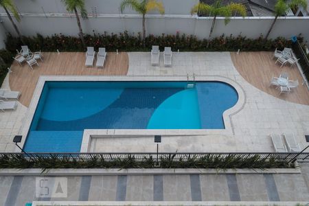 Studio para alugar com 40m², 1 quarto e 1 vagaPiscina