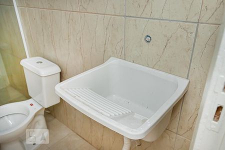 Studio para alugar com 33m², 1 quarto e sem vaga Studio para alugar com 33m², 1 quarto e sem vagaDetalhe banheiro