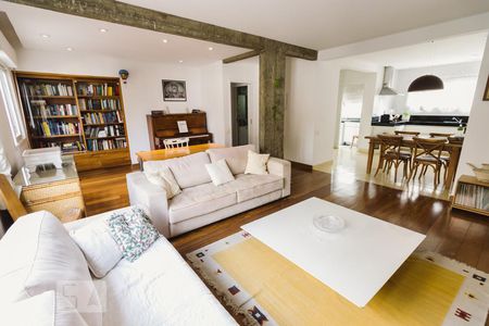 Apartamento para alugar com 130m², 3 quartos e 1 vagaSala