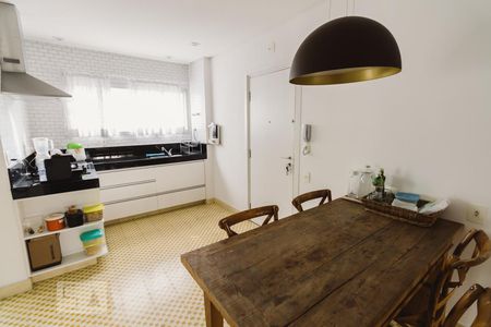 Apartamento para alugar com 130m², 3 quartos e 1 vagaCozinha
