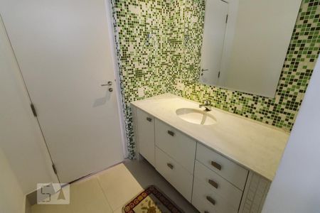 Apartamento para alugar com 130m², 3 quartos e 1 vagaBanheiro 2