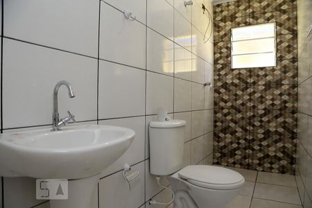 Banheiro de casa para alugar com 1 quarto, 50m² em Parque Maraba, Taboão da Serra