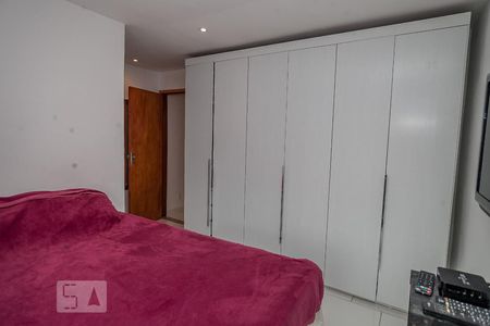 Casa de condomínio à venda com 90m², 3 quartos e 1 vaga Casa de condomínio à venda com 90m², 3 quartos e 1 vagaSuíte