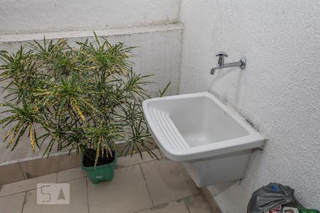 Casa de condomínio à venda com 90m², 3 quartos e 1 vaga Casa de condomínio à venda com 90m², 3 quartos e 1 vagaÁrea de Serviço