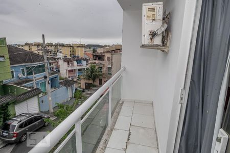 Casa de condomínio à venda com 90m², 3 quartos e 1 vaga Casa de condomínio à venda com 90m², 3 quartos e 1 vagaVaranda da Suíte