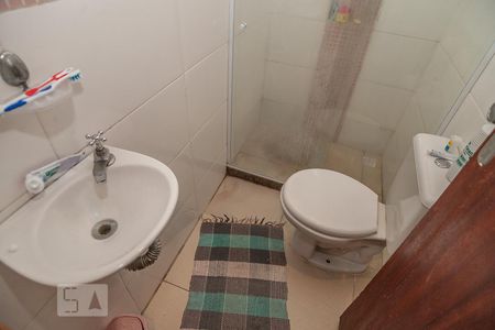Casa de condomínio à venda com 90m², 3 quartos e 1 vaga Casa de condomínio à venda com 90m², 3 quartos e 1 vagaBanheiro da Suíte