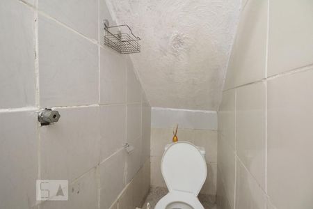 Banheiro de casa para alugar com 1 quarto, 26m² em Penha de França, São Paulo
