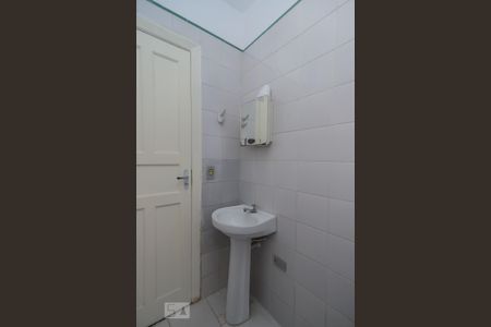 Apartamento para alugar com 30m², 1 quarto e sem vagaBanheiro