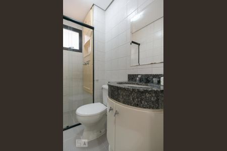 Apartamento para alugar com 65m², 2 quartos e 1 vaga Apartamento para alugar com 65m², 2 quartos e 1 vagaBanheiro