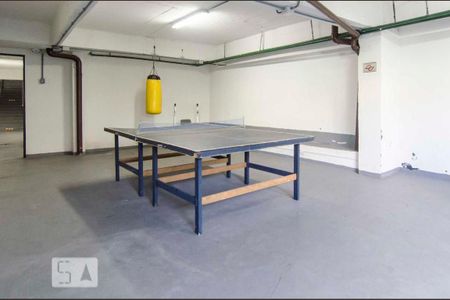 Apartamento para alugar com 65m², 2 quartos e 1 vaga Apartamento para alugar com 65m², 2 quartos e 1 vagaSala de Jogos