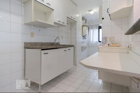 Apartamento para alugar com 65m², 2 quartos e 1 vaga Apartamento para alugar com 65m², 2 quartos e 1 vagaCozinha e Área de Serviço