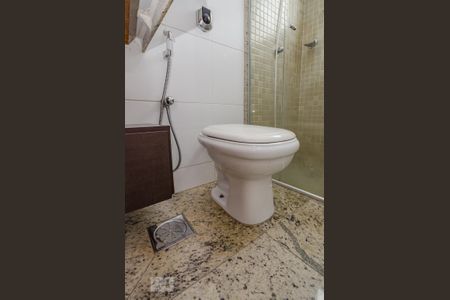 Apartamento à venda com 90m², 3 quartos e 3 vagasBanheiro Social