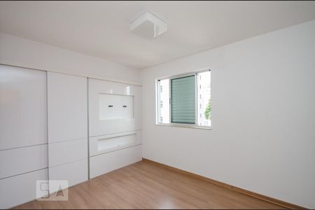 Apartamento à venda com 90m², 3 quartos e 3 vagasSuíte