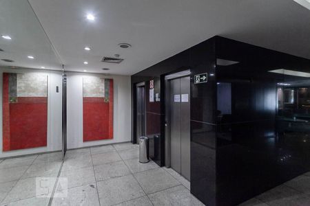Apartamento para alugar com 33m², 1 quarto e 1 vagaHall de entrada 