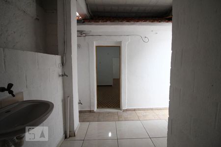 Casa para alugar com 80m², 2 quartos e sem vagaÁrea de Serviço