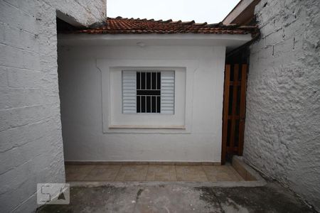 Casa para alugar com 80m², 2 quartos e sem vagaÁrea comum