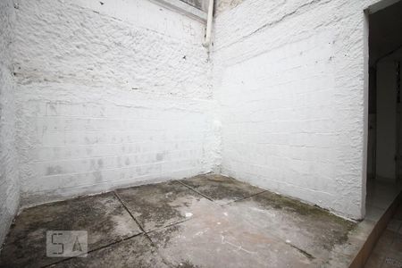 Casa para alugar com 80m², 2 quartos e sem vagaÁrea comum